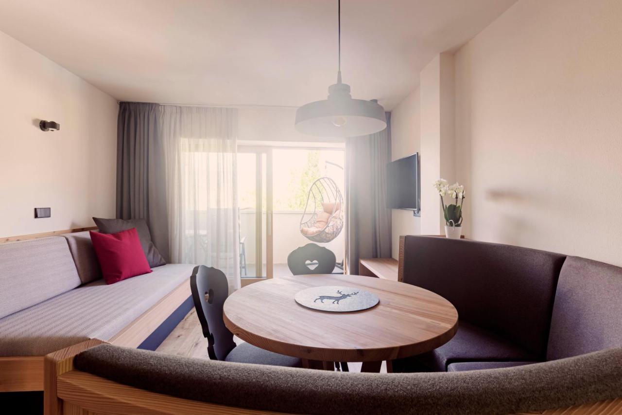 Wanderhotel Teiserhof Funes  Bagian luar foto